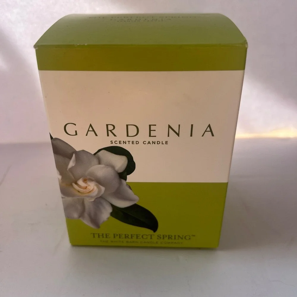 White Barn Gardenia The Perfect Spring Scented Candle 10oz Green Glass Jar Boxed